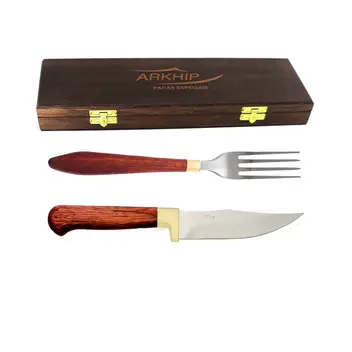 Kit Churrasco e Mesa Arkhip Pepita Grill 5'' Cabo Madeira Caixa